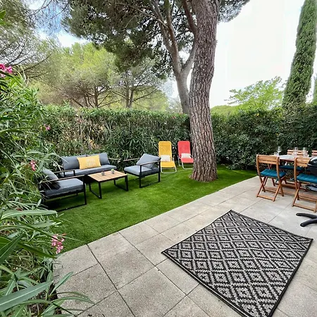 Ipanema Piscine, 4 Couchages アパート