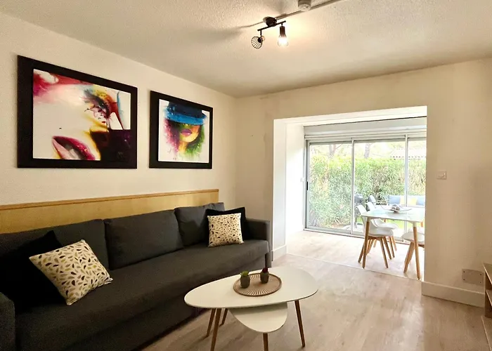 Ipanema Piscine, 4 Couchages * アグド