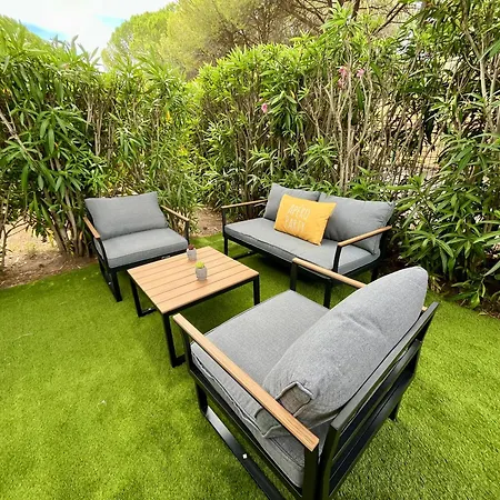 Ipanema Piscine, 4 Couchages 아그